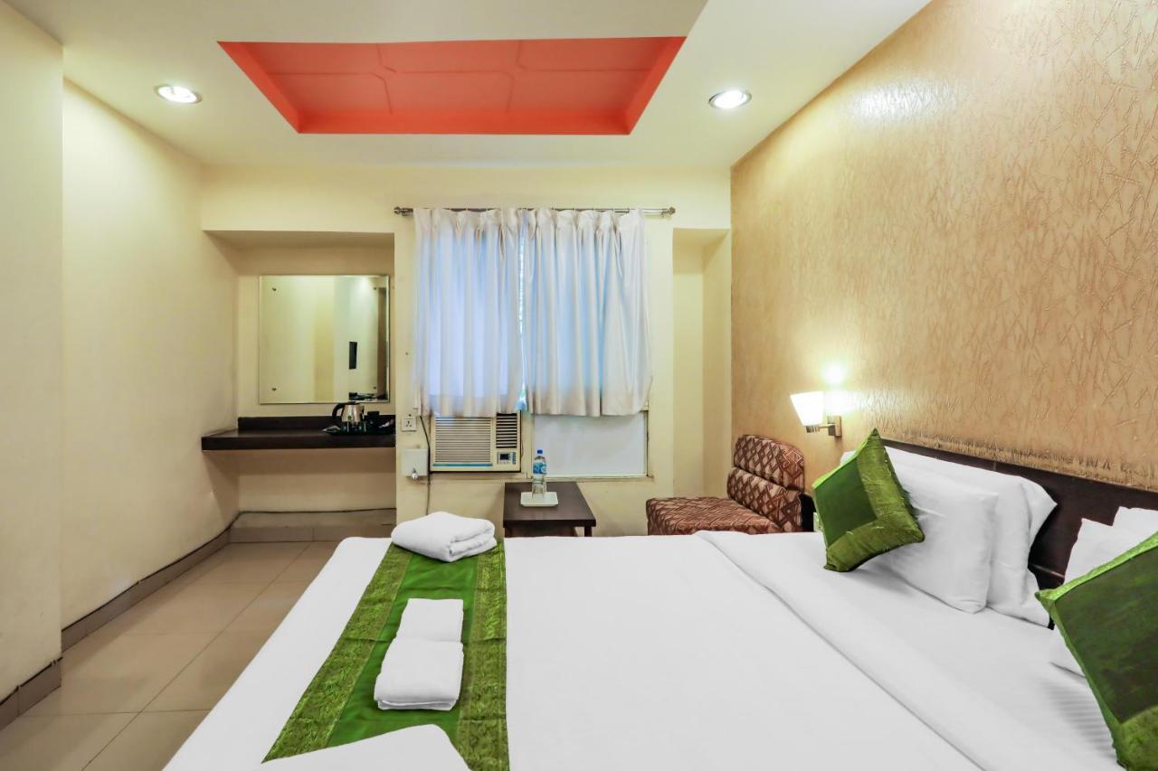 Treebo Trend Paradise, Indore Hotel Exterior photo